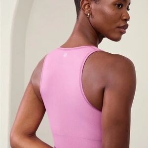 Athlete Aurora Tank Camisole Ribbed Tank Top in Pink size S